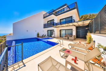 Villa Zara 2