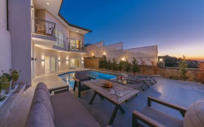 Villa Albatros 2 | Fethiye'de Korunaklı & İzole Balayı Villası