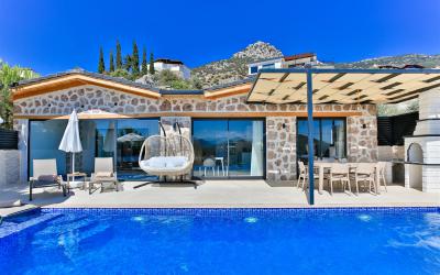 Villa Kızılkaya, Kapalı Isıtmalı Havuzlu Balayı Villası
