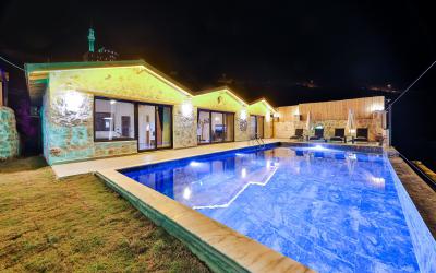 Villa Egemen Ulugöl, Jakuzili Balayı Villası