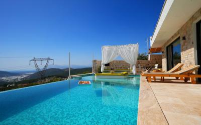 Villa Munih, Deniz Manzaralı Muhafazakar Balayı Villası