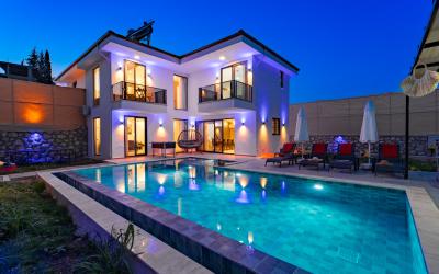 Villa Ucova, Denize Yakın Balayı Villası