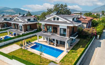 Villa Capella Vega, Bahçeli Özel Havuzlu Lüks Balayı Villası