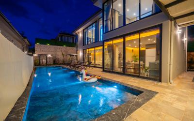 Villa Colosseum, Jakuzili Lüks Balayı Villası