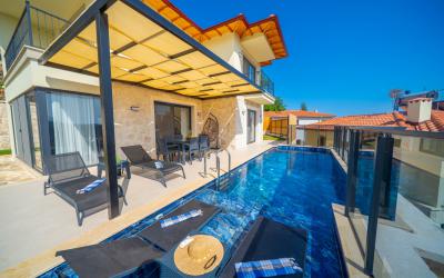 Villa Sülsar 1 - Kaş Çukurbağ'da Jakuzili ve Romantik Balayı Villası