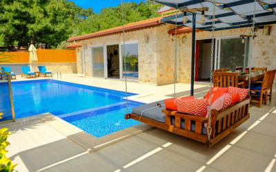 Villa Gonca Jakuzili Korunaklı Balayı Villası