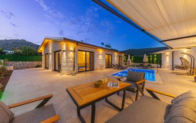 Villa Yıldız Bayındır, Muhafazakar Balayı Villası