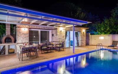 Villa Bengü, Jakuzili Korunaklı Balayı Villası