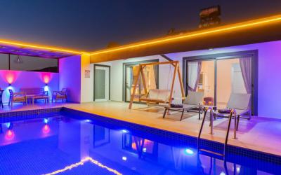 Villa Rose, Doğa Manzaralı Jakuzili Balayı Villası