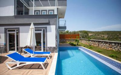 Villa Carpe Diem 3, Doğa İçinde Jakuzili Balayı Villası