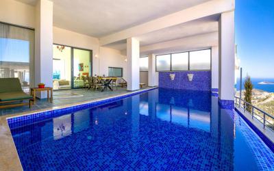 Villa Antik, Kapalı Isıtmalı Havuzlu Villa