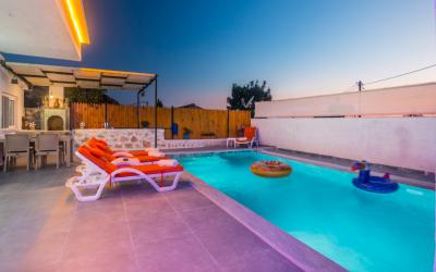 Villa Hanımeli - 2 Kişilik Muhafazakar Balayı Villası