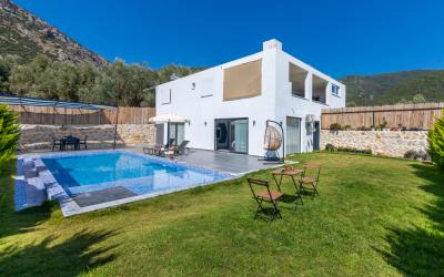 Villa Kürşad 1, Doğa Manzaralı Korunaklı Balayı Villası